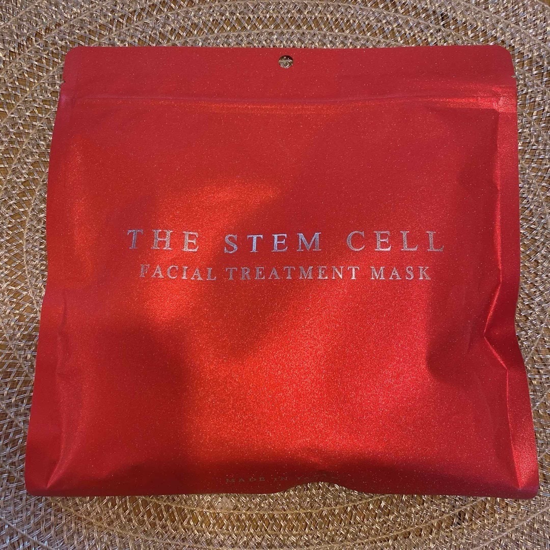 【新品未開封】THE STEM CELL 2つセット フェイスマスク コスメ/美容のスキンケア/基礎化粧品(パック/フェイスマスク)の商品写真