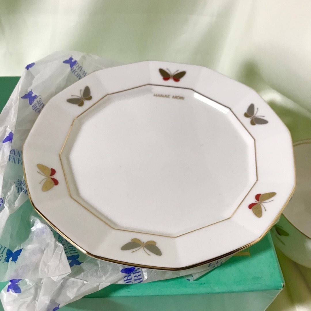 森英恵 ハナエモリ カップ&ソーサー 2客 セット 未使用品 ペア 森英恵 ハナエモリ カップ&ソーサー 2客 セット 未使用品 ペア