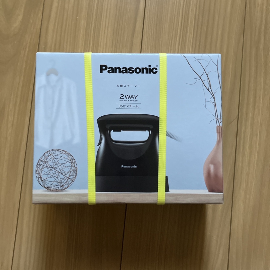 Panasonic(パナソニック)のPanasonic 衣類スチーマー NI-FS570-T スマホ/家電/カメラの生活家電(その他)の商品写真