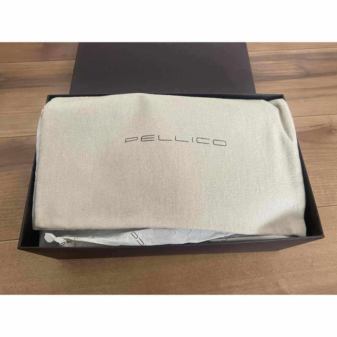 PELLICO ペリーコ スタッズポインテッドパンプス PELLICO ペリーコ スタッズポインテッドパンプス