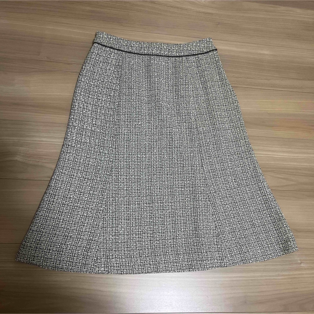 INDEX(インデックス)のindex ツイード 膝丈スカート レディースのスカート(ひざ丈スカート)の商品写真