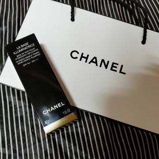 シャネル(CHANEL)のCHANEL　ラ バーズ イルミナトゥリス(化粧下地)