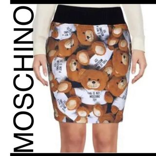 モスキーノ(MOSCHINO)のMOSCHINO 新品未使用　タグ付き　ベアスカート♡(ミニスカート)