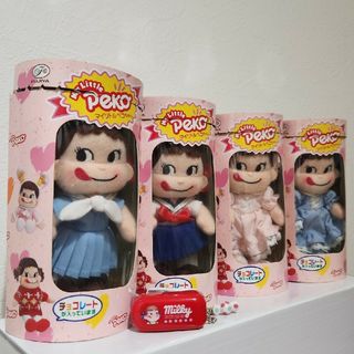 フジヤ(不二家)の不二家マイリトルペコちゃん ×4 チャーム付きミニホチキス×1  非売品(キャラクターグッズ)