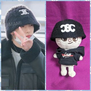 ストレイキッズ(Stray Kids)の♥️15cm ぬいぐるみ ニット帽 /白黒♥️ SKZOO MINI ヒョンジン(ぬいぐるみ)