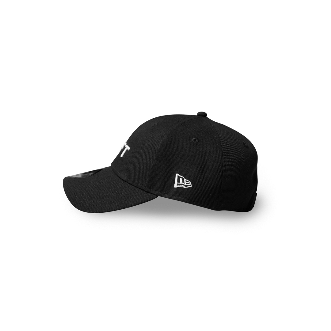 NEW ERA(ニューエラー)の【完売品】LÝFT × NEW ERA 9FORTY - BLACK メンズの帽子(キャップ)の商品写真