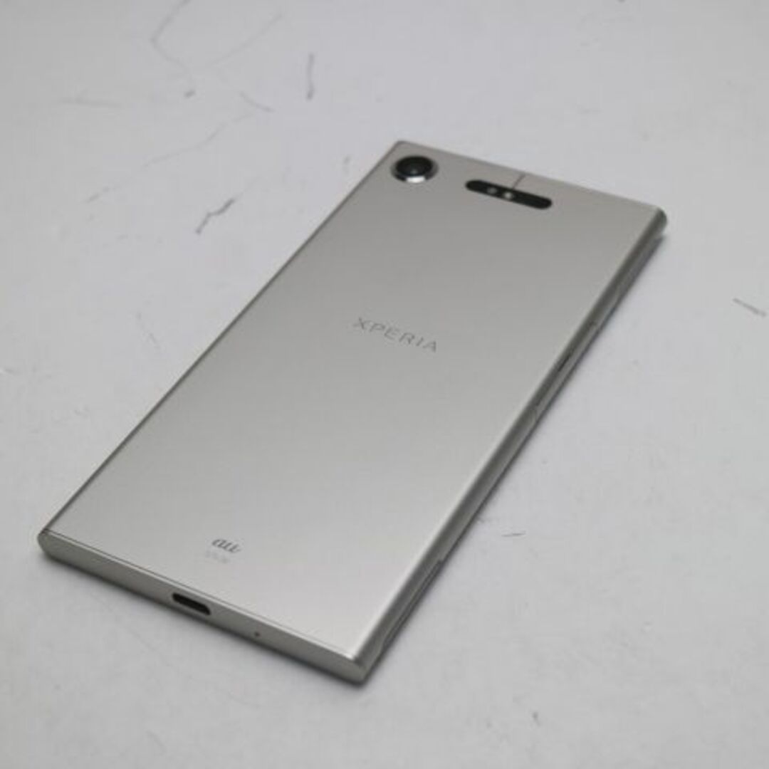 Xperia(エクスペリア)の超美品 SOV36 シルバー 本体 白ロム  M555 スマホ/家電/カメラのスマートフォン/携帯電話(スマートフォン本体)の商品写真