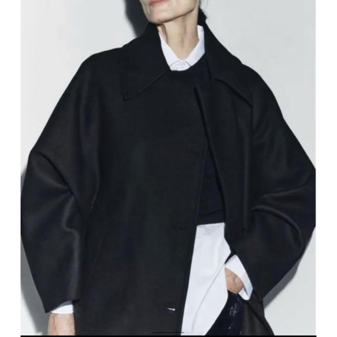 ZARA(ザラ)のZARA ショート ウールブレンド コート M-L 新品タグ付き 完売品 レディースのジャケット/アウター(チェスターコート)の商品写真