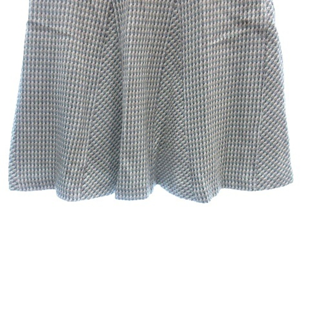 FRANCO FERRARO(フランコフェラーロ)のフランコフェラーロ フレアスカート ひざ丈 ツイード 総柄 ウール 1 白 レディースのスカート(ひざ丈スカート)の商品写真