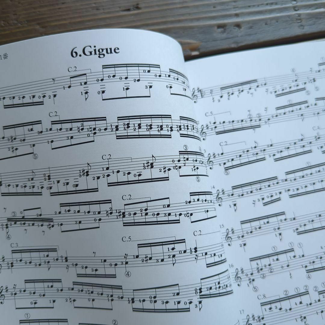 ギターソロ・バッハ「ヴァイオリン」「チェロ」「リュート」(運指つき）3冊セット 楽器のスコア/楽譜(クラシック)の商品写真