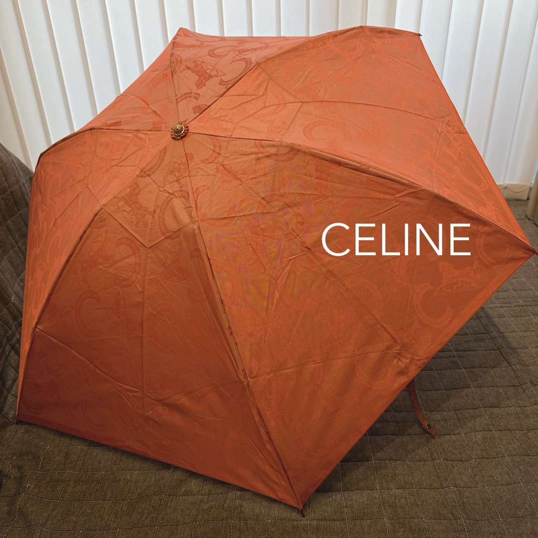 celine(セリーヌ)のCELINE セリーヌ 折り畳み傘 馬車 C 総柄 コーラルピンク レディースのファッション小物(傘)の商品写真