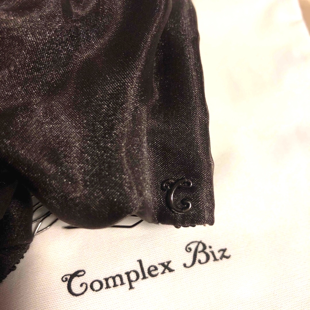 Complex Biz(コンプレックスビズ)のコンプレックスビズ　2way♡スワロフスキー♡Cチャーム♡イージーコームネイビー レディースのヘアアクセサリー(バレッタ/ヘアクリップ)の商品写真