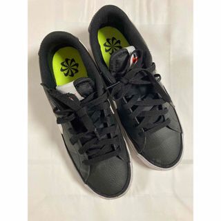 NIKE エアモア アップテンポ 96 黒×深緑 24cm