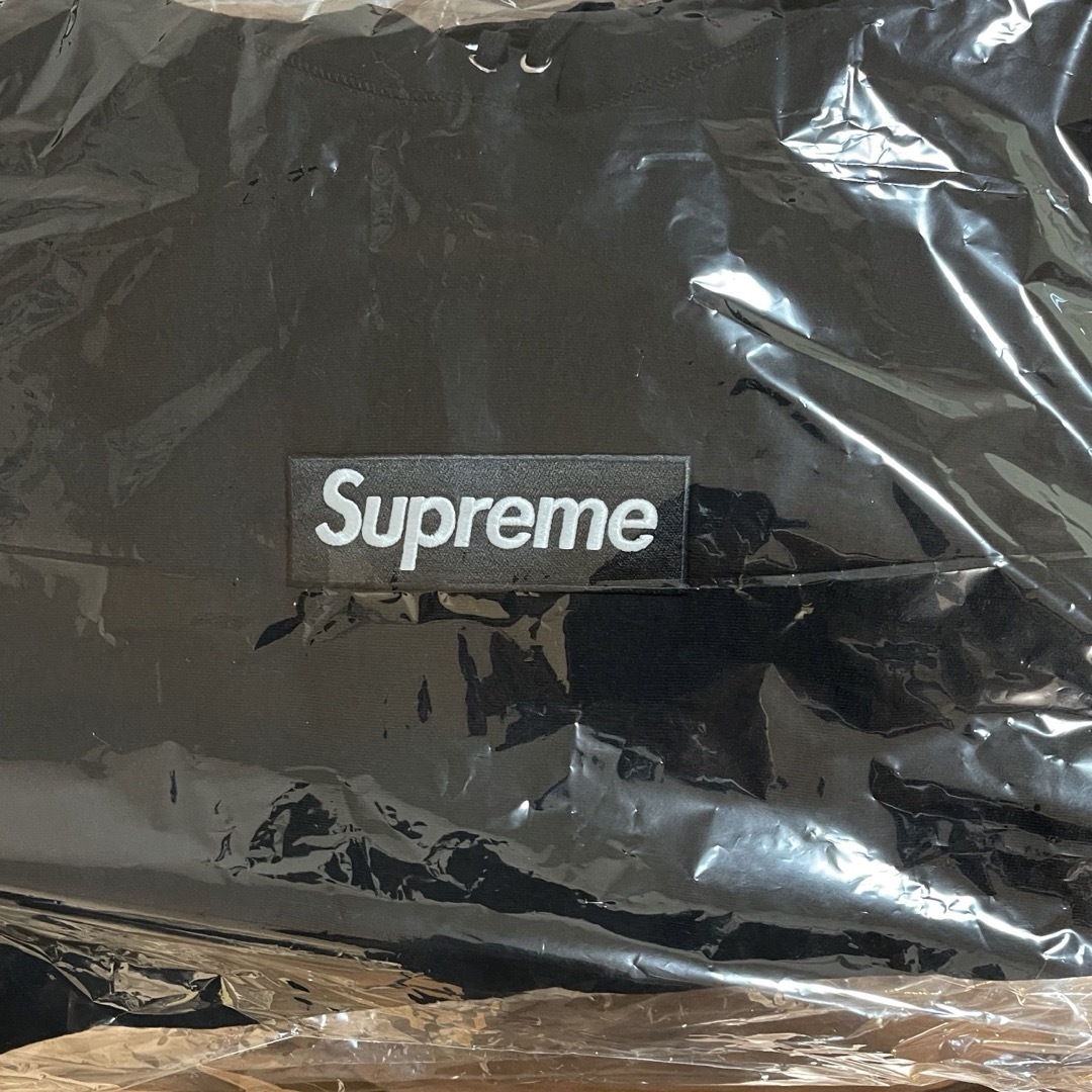 Supreme(シュプリーム)のsupreme box logo 23 メンズのトップス(パーカー)の商品写真