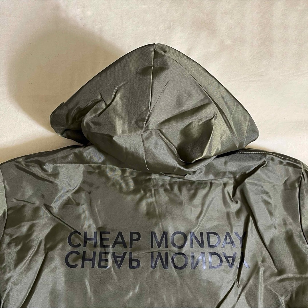 CHEAP MONDAY(チープマンデー)のCheapMonday(SWE)ビンテージグラフィックパデッドコート メンズのジャケット/アウター(モッズコート)の商品写真