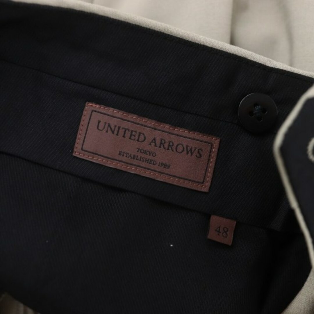 UNITED ARROWS(ユナイテッドアローズ)のユナイテッドアローズ レーヨン/ポリエステル パンツ テーパード 48 メンズのパンツ(スラックス)の商品写真