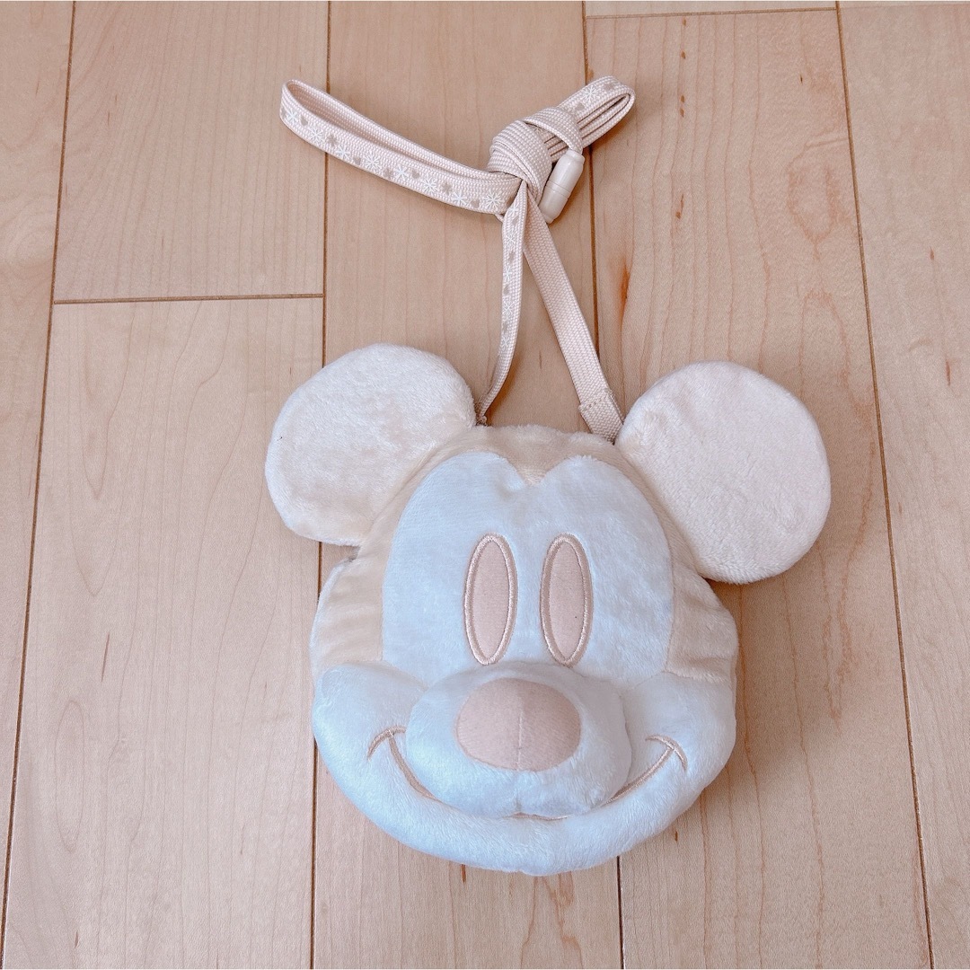 Disney(ディズニー)の【新品.未使用】☆ディズニー☆ホワイトミッキーコインケース☆ レディースのファッション小物(コインケース)の商品写真