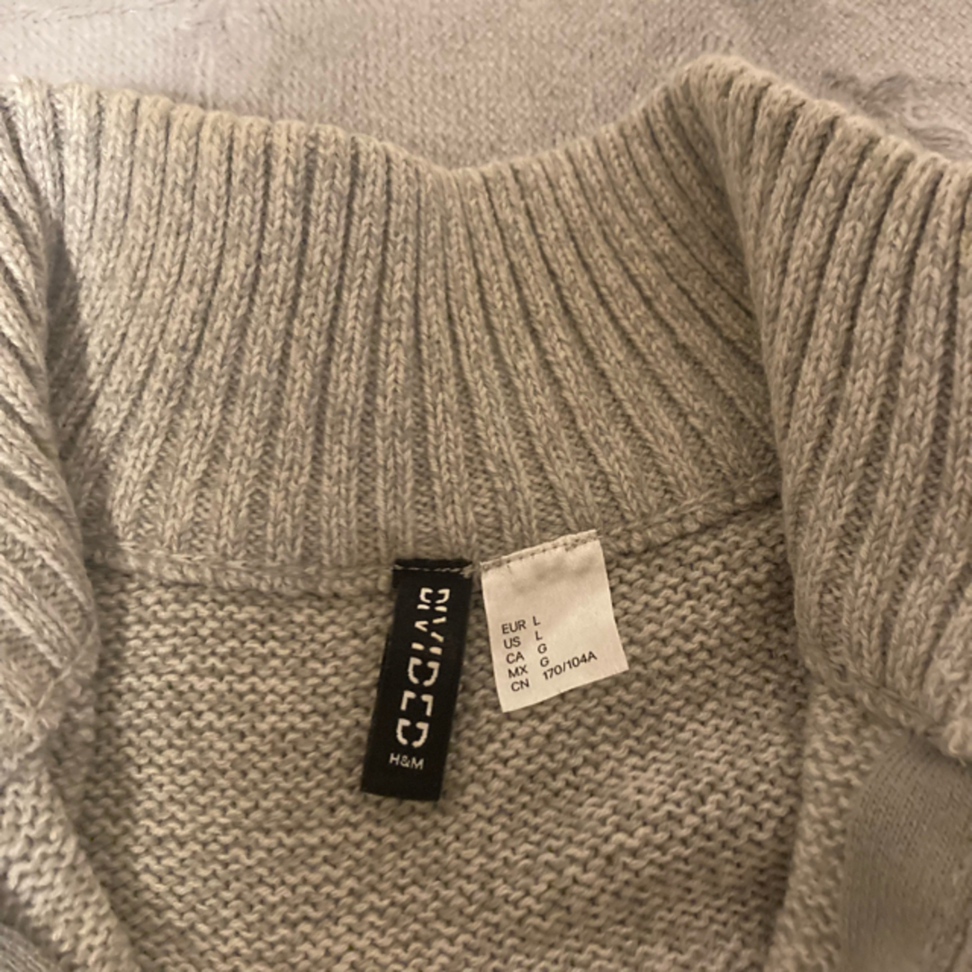 H&M(エイチアンドエム)のニットパーカー レディースのトップス(ニット/セーター)の商品写真