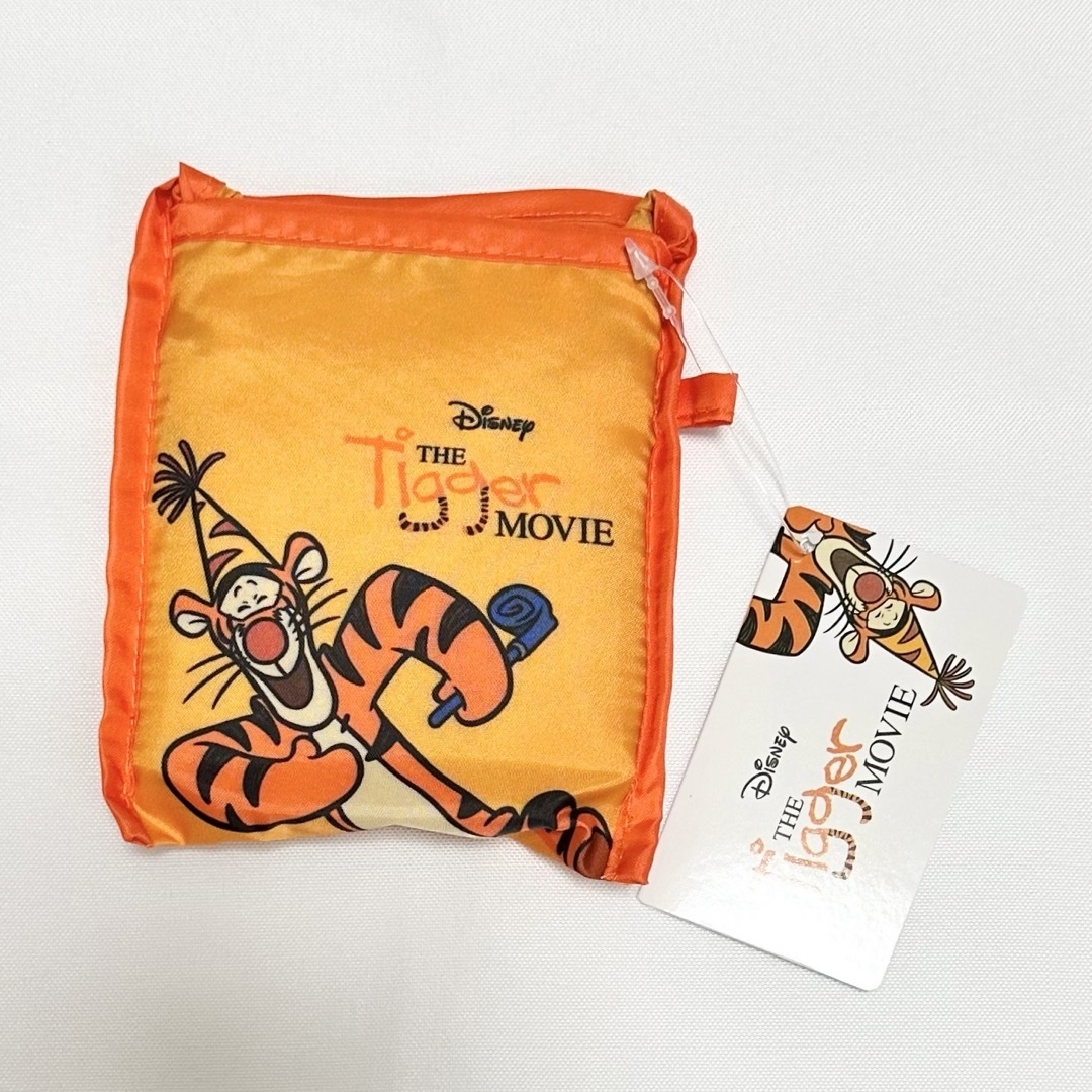 Disney(ディズニー)の<新品>プー&フレンズ エコバッグ 収納 ディズニーストア エンタメ/ホビーのおもちゃ/ぬいぐるみ(キャラクターグッズ)の商品写真