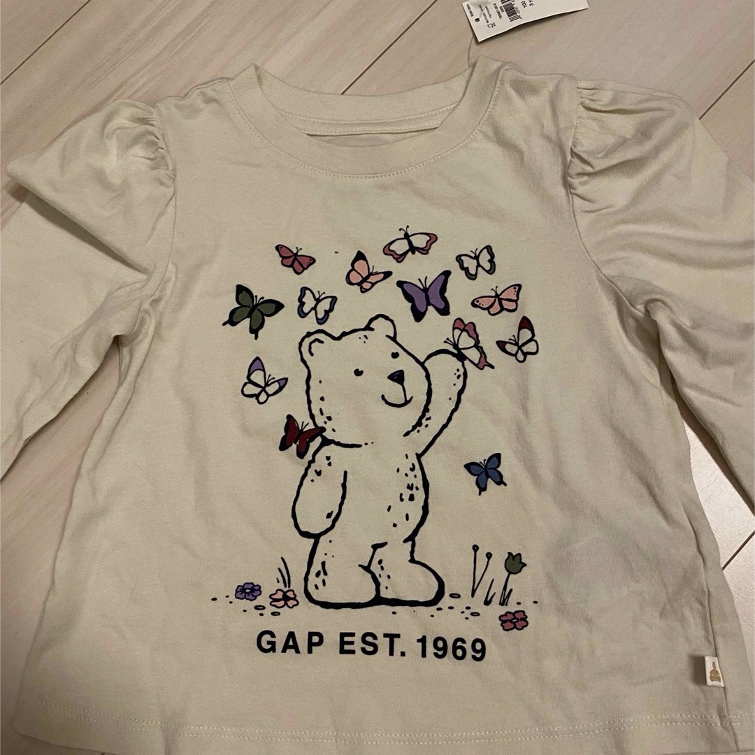 GAP(ギャップ)のGAP 長袖カットソー キッズ/ベビー/マタニティのキッズ服女の子用(90cm~)(Tシャツ/カットソー)の商品写真