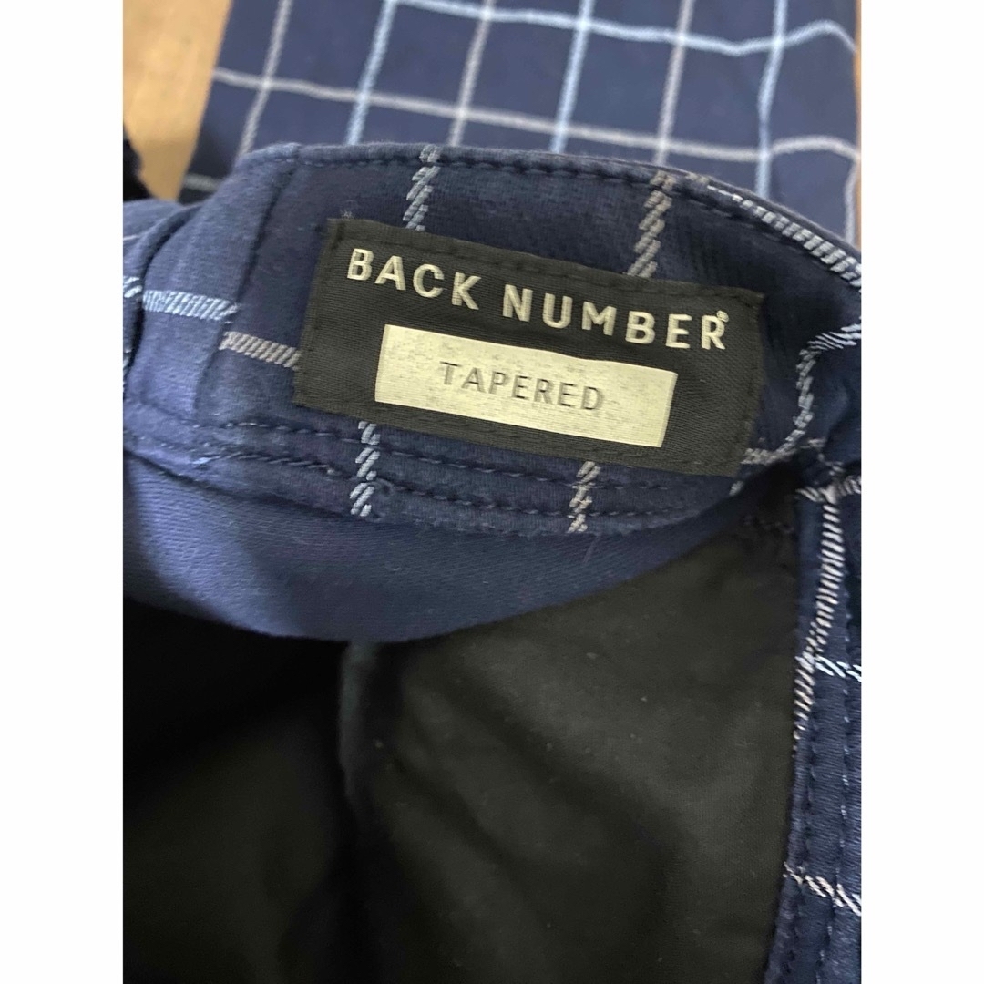 BACK NUMBER(バックナンバー)のBACK NUMBER  チェックパンツ　ネイビー　M  ストレッチ　スリム レディースのパンツ(カジュアルパンツ)の商品写真