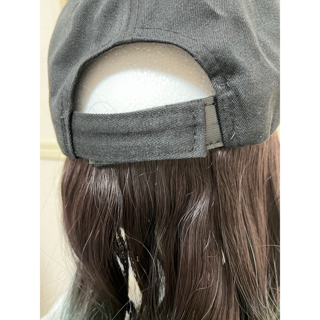 【TefuRe】帽子付きウィッグ　ロングカール　エクステンション　ウェーブ レディースのウィッグ/エクステ(ロングカール)の商品写真