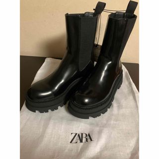 ZARA ザラ 新品  完売品　トラックソール付きローヒールアンクルブーツ　37