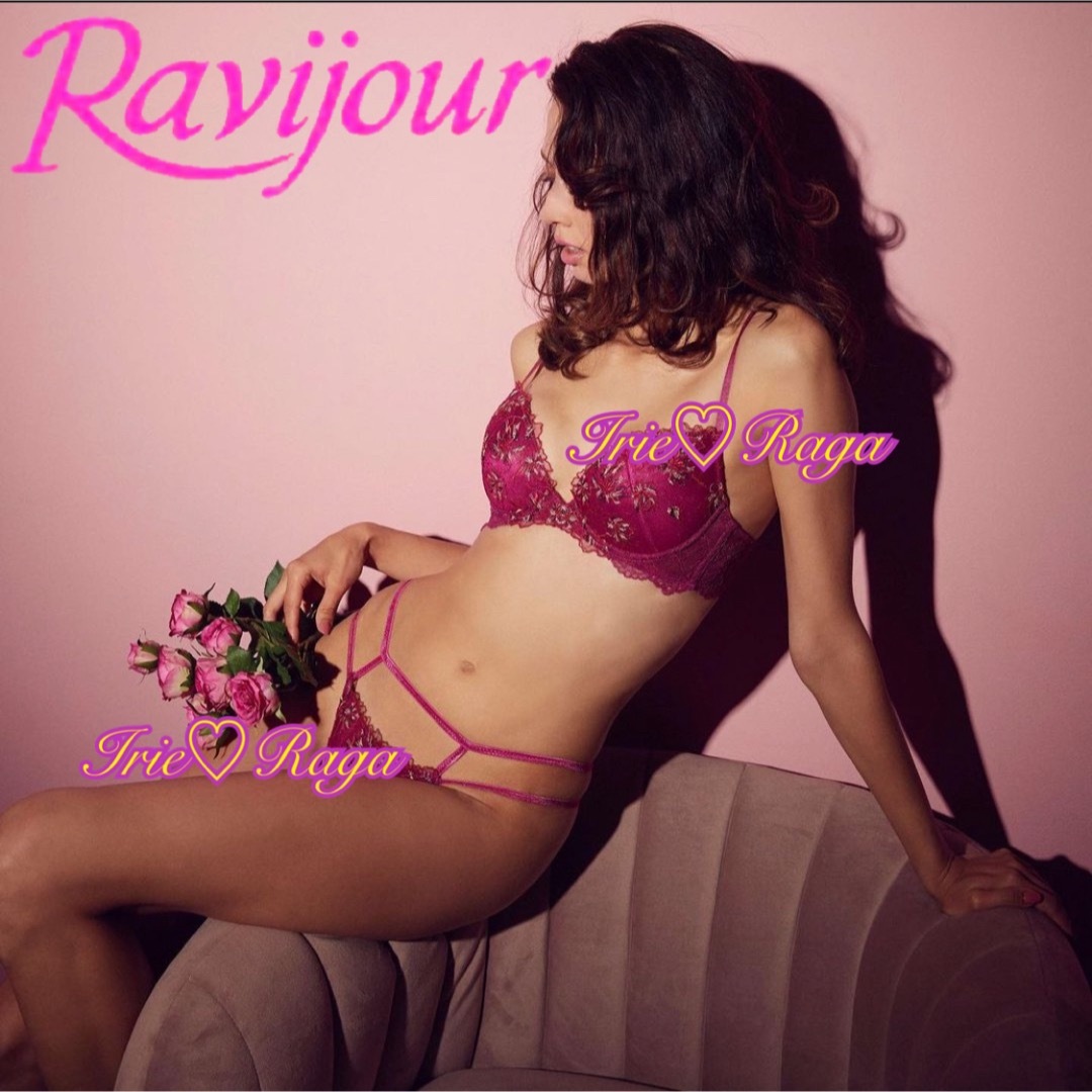 Ravijour(ラヴィジュール)のRavijour★ラメ糸フラワーレースフルバックショーツ★パンツ下着★ラズベリー レディースの下着/アンダーウェア(ショーツ)の商品写真