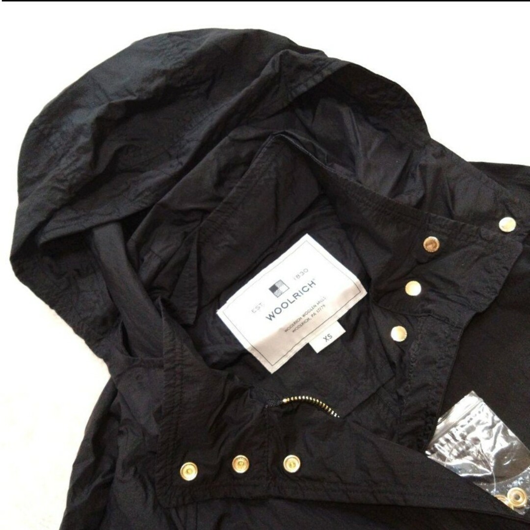 WOOLRICH(ウールリッチ)の新品タグ付き♪WOOLRICH アノラックパーカー 黒 レディースのジャケット/アウター(ナイロンジャケット)の商品写真