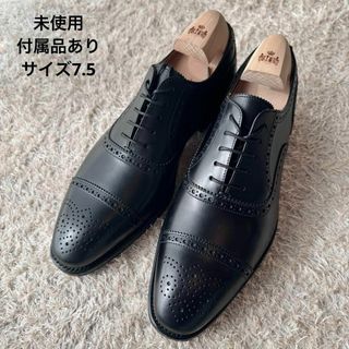 カラーBLACKCALF【新品未使用】 GRENSON グレンソン 革靴 レザーシューズ 紳士靴 ビジネスシューズ ARCHIE ウイングチップ 113685 【8：約26.5cm/BLACK CALF】