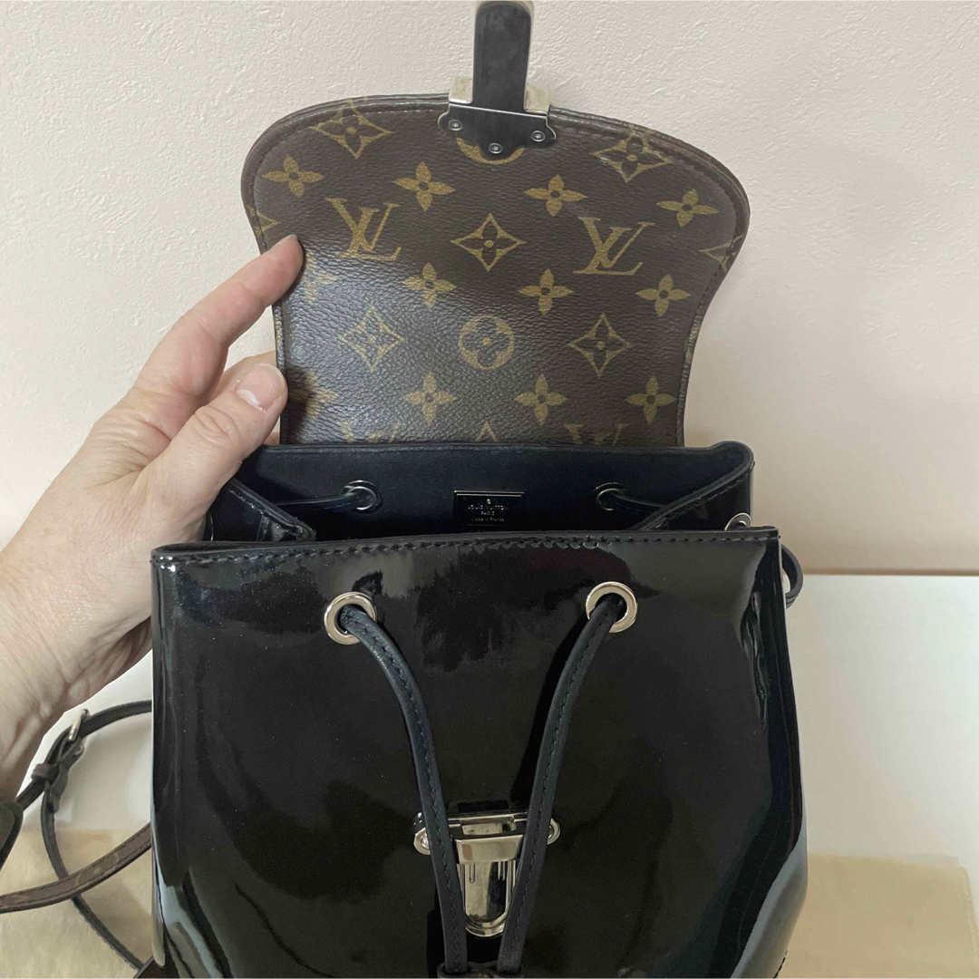 LOUIS VUITTON(ルイヴィトン)のルイヴィトンモノグラムホットスプリングス レディースのバッグ(リュック/バックパック)の商品写真