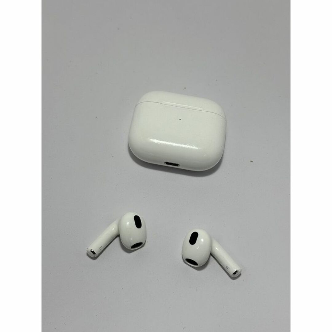 Apple AirPods 第三世代 A2566 A2565 A2564 (C6 Apple AirPods 第三世代 A2566 A2565 A2564 (C6