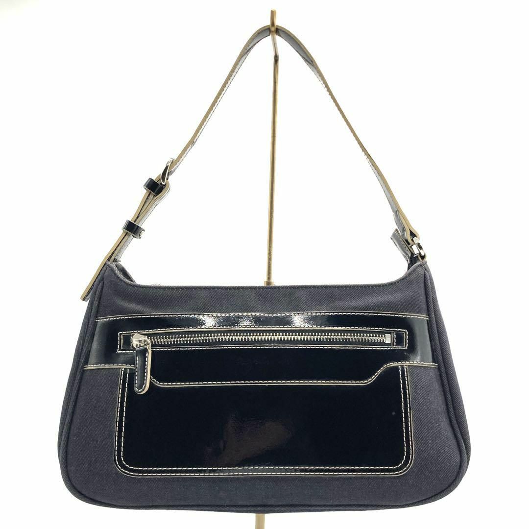 agnes b.(アニエスベー)のアニエスベーボヤージュ　ワンショルダーバッグ　デニム×エナメル　ブラック レディースのバッグ(ショルダーバッグ)の商品写真