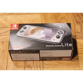 NintendoSwitch LITE 美品本体、純正充電アダプタ、充電スタンド