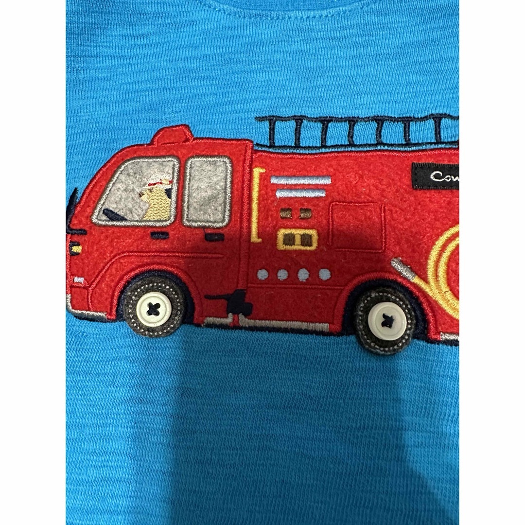 Combi mini(コンビミニ)の[Combi mini]消防車　刺繍　ロンT 水色　働く車　 キッズ/ベビー/マタニティのキッズ服男の子用(90cm~)(Tシャツ/カットソー)の商品写真