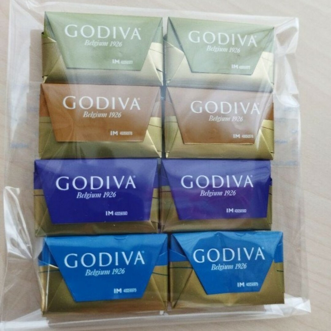 GODIVA(ゴディバ)のゴディバ　GODIVA　チョコレート 食品/飲料/酒の食品(菓子/デザート)の商品写真