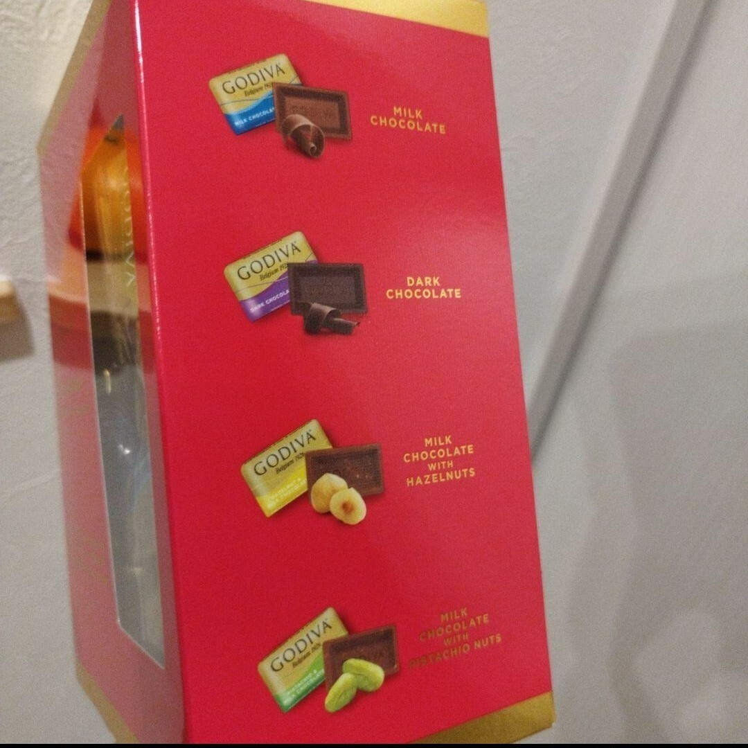 GODIVA(ゴディバ)のゴディバ　チョコレート　ナポリタン　GODIVA 食品/飲料/酒の食品(菓子/デザート)の商品写真