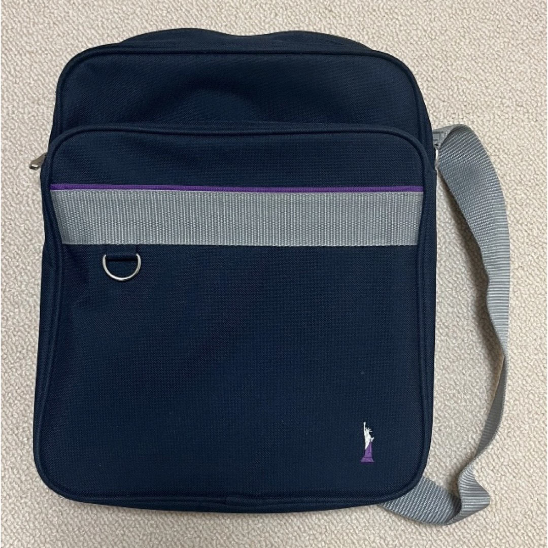 EASTBOY(イーストボーイ)のイーストボーイ紫バック レディースのバッグ(ショルダーバッグ)の商品写真