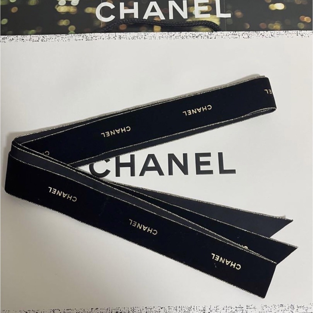 CHANEL(シャネル)のシャネル  2023クリスマス限定リボン  1本　約200cm インテリア/住まい/日用品のオフィス用品(ラッピング/包装)の商品写真