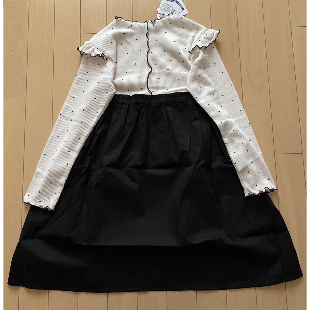 apres les cours(アプレレクール)のアプレレクール メローフリルドッキングワンピース 140 キッズ/ベビー/マタニティのキッズ服女の子用(90cm~)(ワンピース)の商品写真