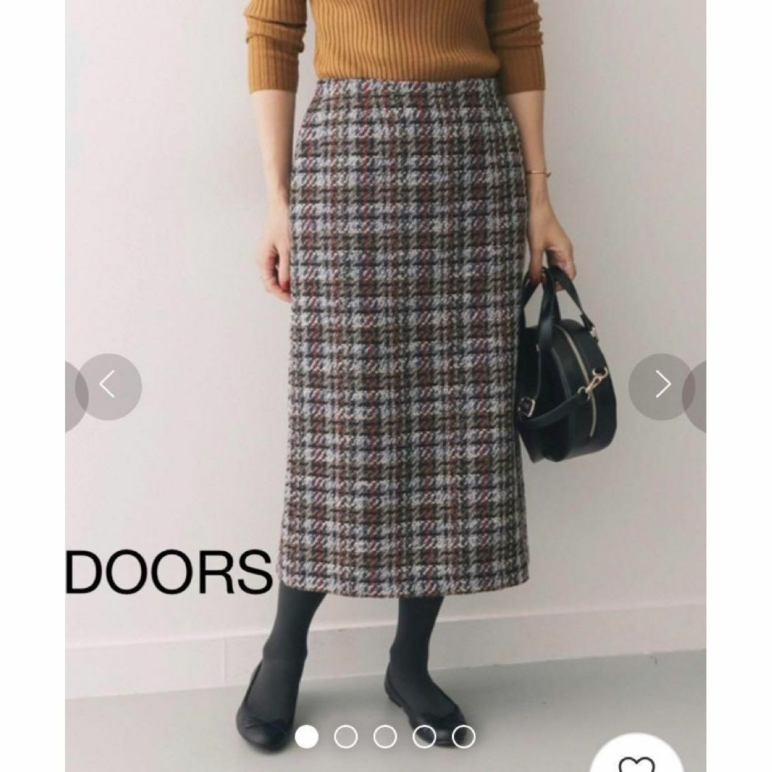URBAN RESEARCH DOORS(アーバンリサーチドアーズ)のDOORS ウールミックスツイードセミタイトスカート レディースのスカート(ひざ丈スカート)の商品写真