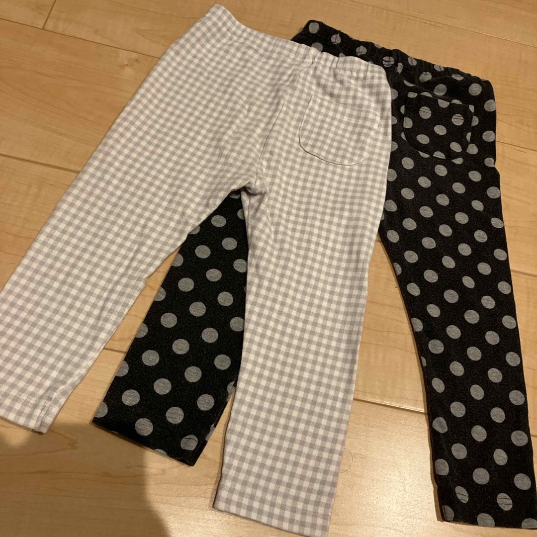 UNIQLO(ユニクロ)の90cm レギンス　2点セット キッズ/ベビー/マタニティのキッズ服女の子用(90cm~)(パンツ/スパッツ)の商品写真