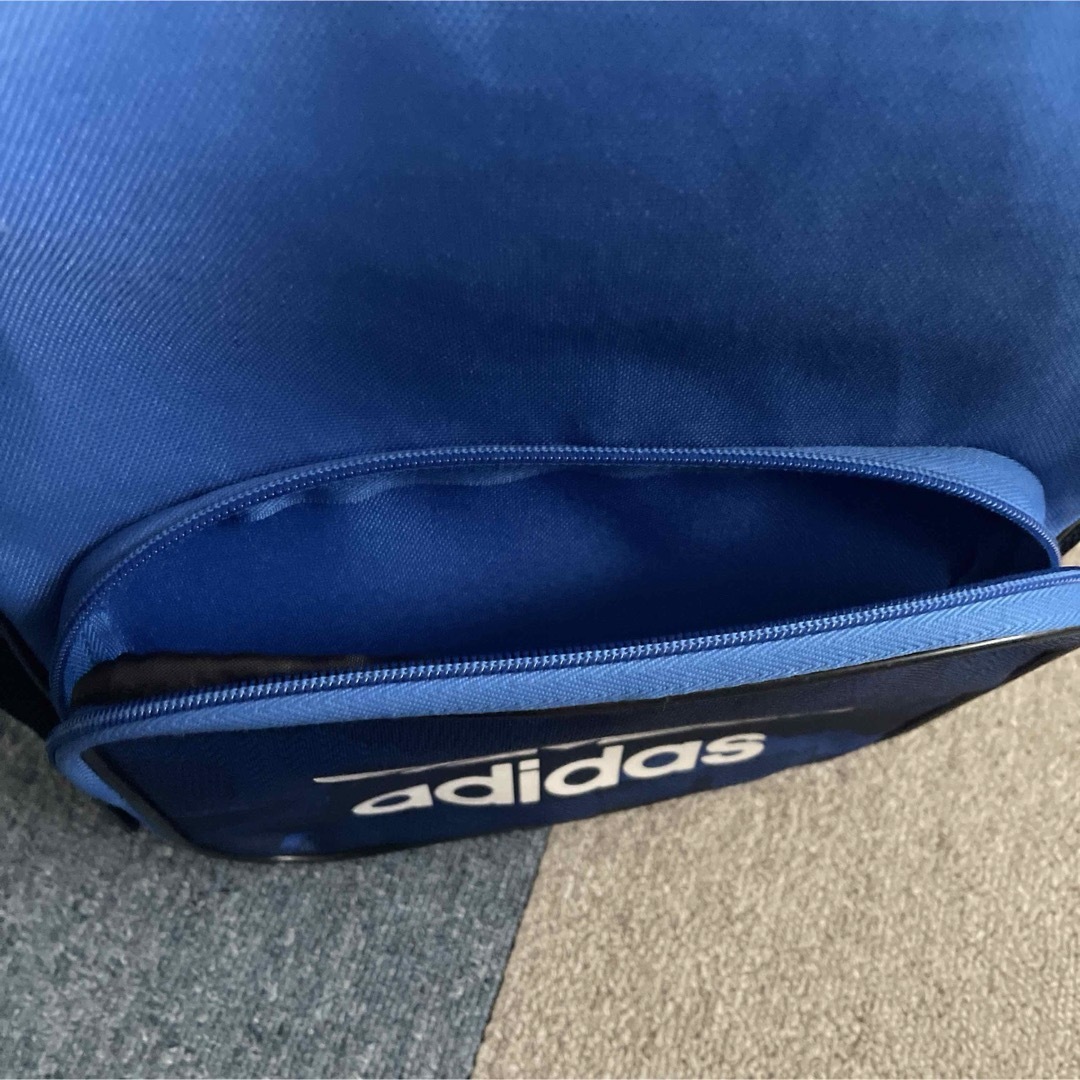 adidas(アディダス)のadidas キッズ リュック キッズ/ベビー/マタニティのこども用バッグ(リュックサック)の商品写真