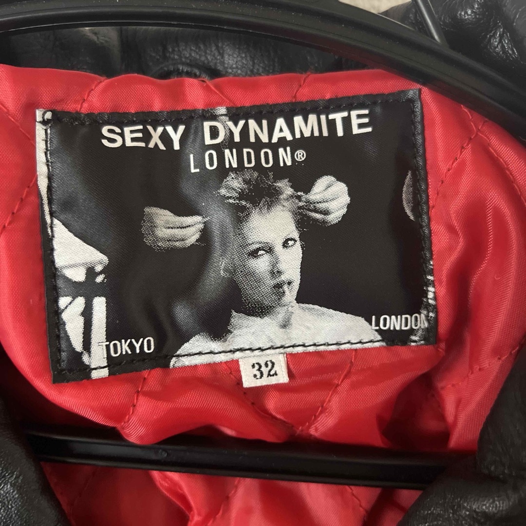 SEXY DYNAMITE(セクシーダイナマイト)の美品●SEXY DYNAMITE LONDON ダブルライダース レディースのジャケット/アウター(ライダースジャケット)の商品写真