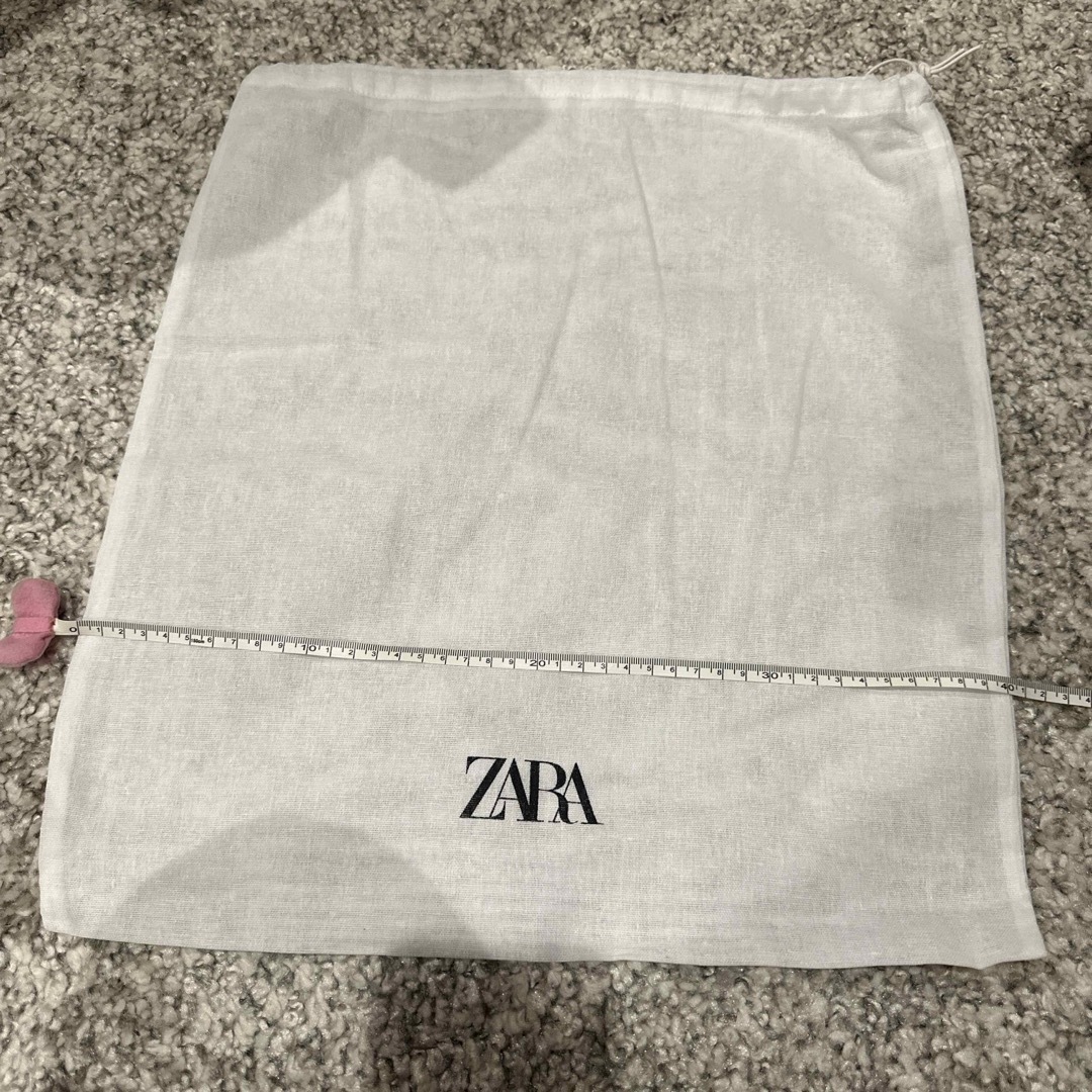 ZARA(ザラ)のZARA ショッパー レディースのバッグ(ショップ袋)の商品写真
