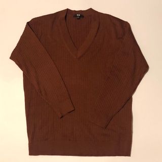 ユニクロ(UNIQLO)のユニクロ　Vネックリブセーター　レディースLサイズ(ニット/セーター)