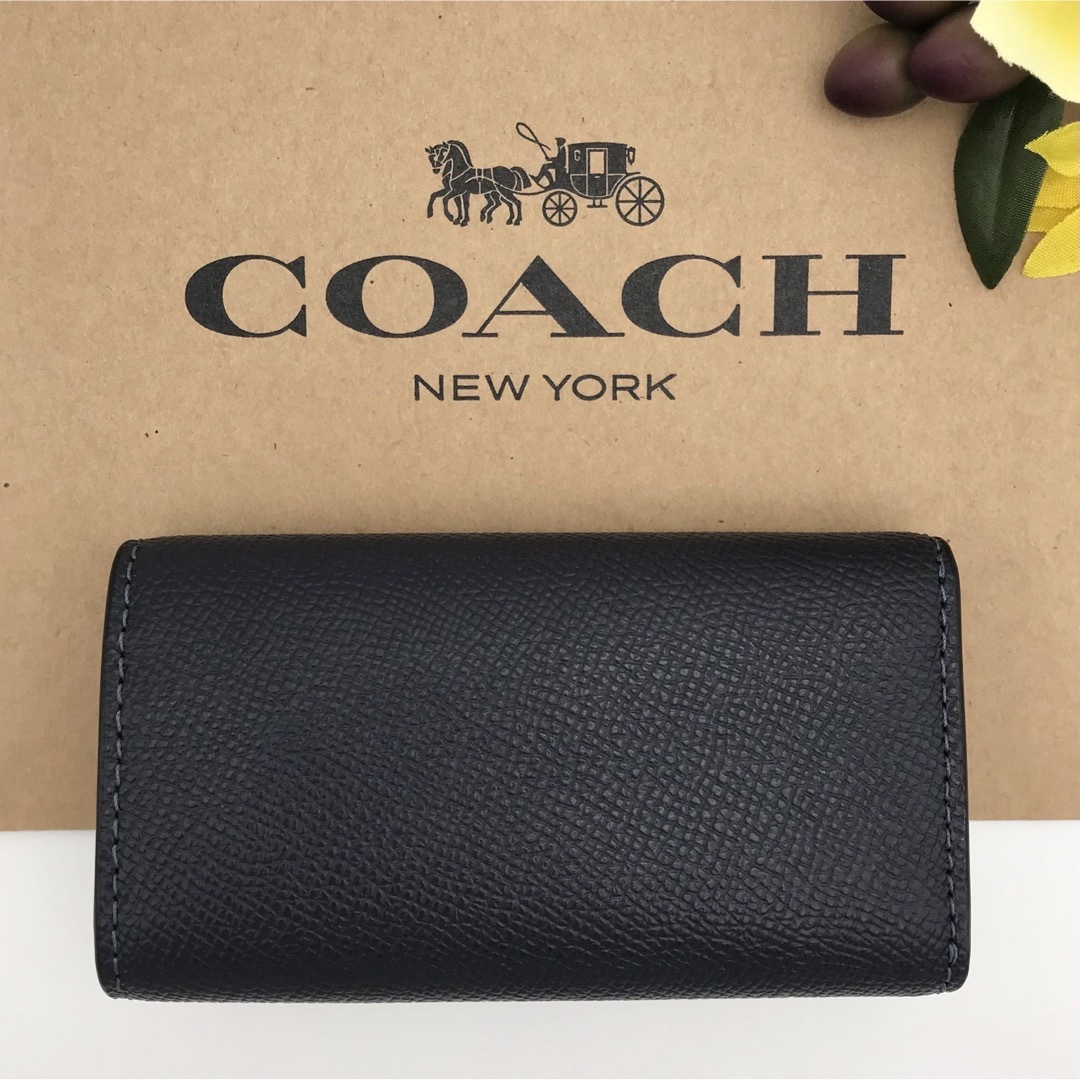 新品coach 6 リング キー ケース - 小物 新品coach 6 リング キー ケース - 小物