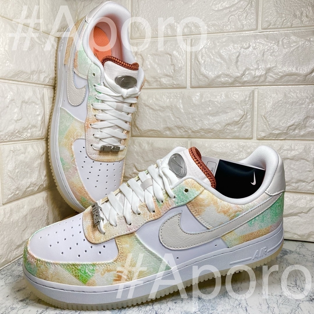 NIKE(ナイキ)のNIKE ナイキ AIR FORCE 1 エアフォース1 ペイズリー 26.5 メンズの靴/シューズ(スニーカー)の商品写真