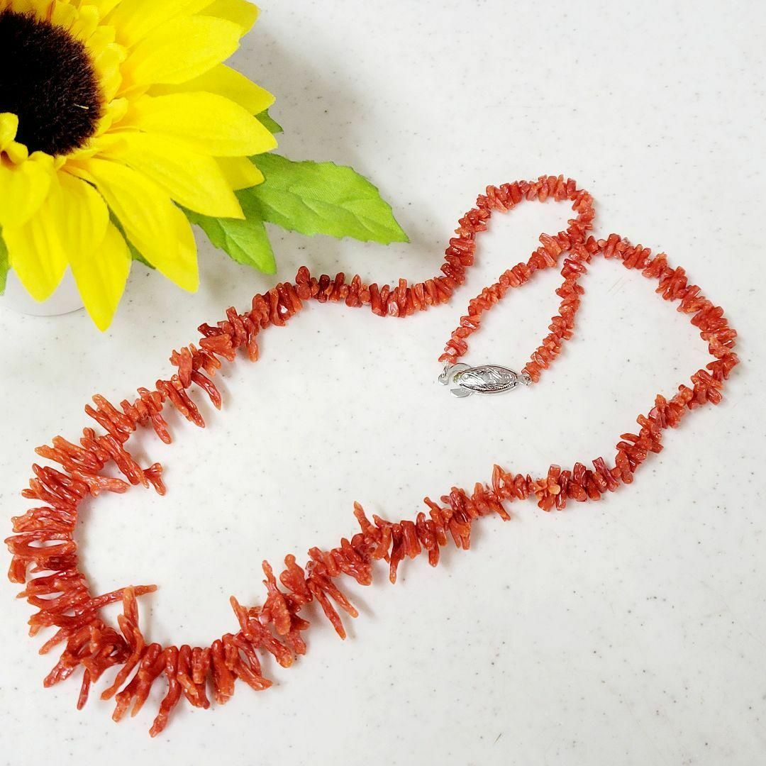 【美品】珊瑚ネックレス　シルバー金具　刻印　グラデーション　ネックレス　赤色