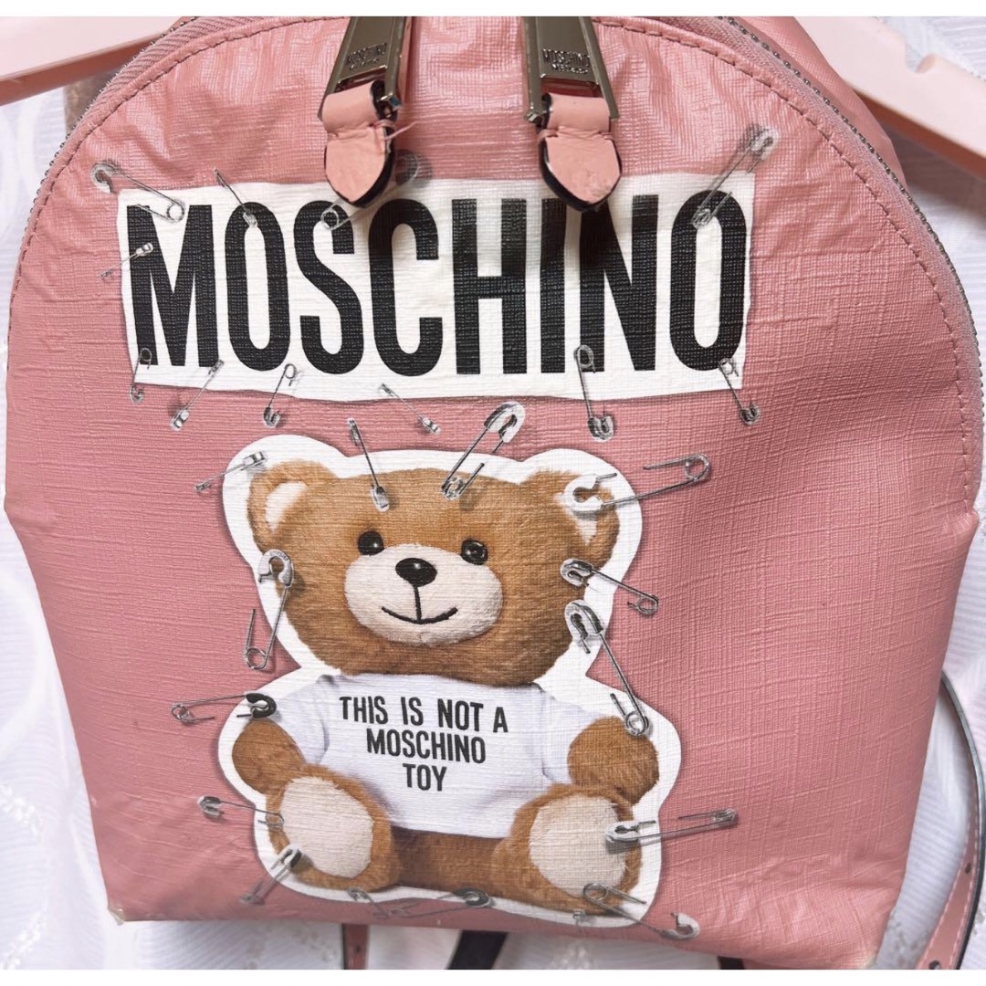 MOSCHINO(モスキーノ)のモスキーノ リュック MOSCHINO ピンク くま かわいい レディースのバッグ(リュック/バックパック)の商品写真